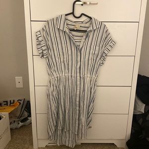 Linen collared dress